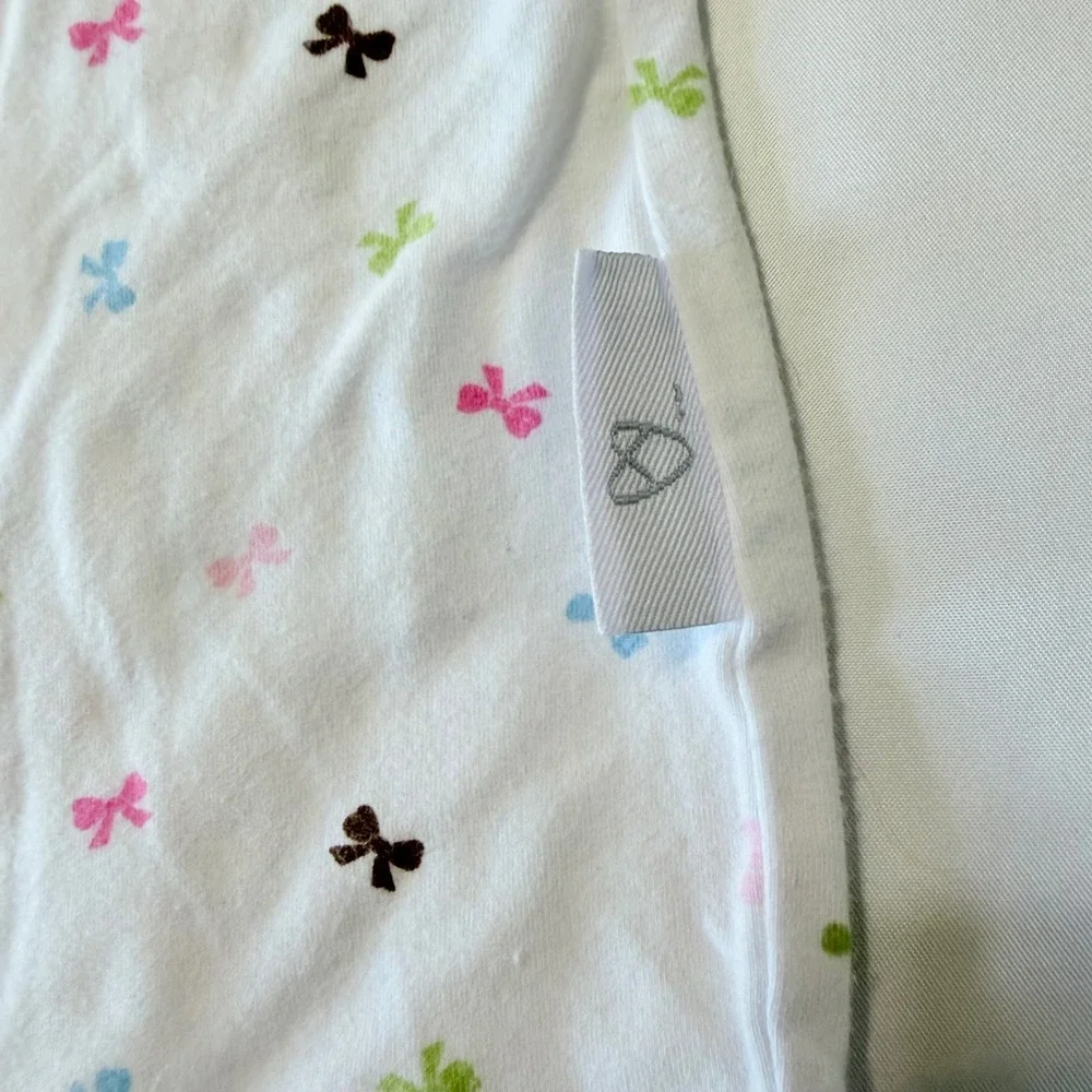 SwaddleMe Newborn Pod 2 Pack Pink and White Bows Zip Up Swaddle Pods Set